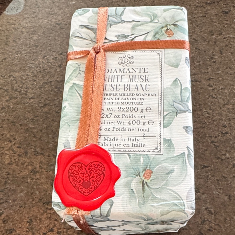 Set of two soaps